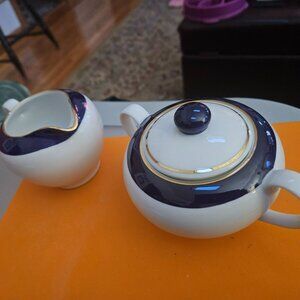 beautiful covered sugar and creamer set made in Bangladesh